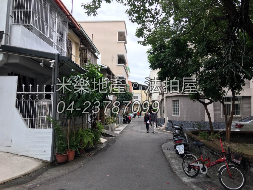 美食達人帶路 藏匿黎明新村 巷弄裡的小寧靜 慢活品嚐道地義式手作料理 瞬間征服你的胃 小凉的美食小天地