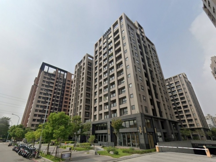 台中市烏日區三榮三路3號11樓之3【佳福i幸福】視野三房平車 ｜高鐵特區｜三鐵共構