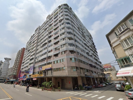 台中市南區美村路二段152號5樓【裕國大廈】三房平車｜五權車站｜中山醫商圈｜四育國中